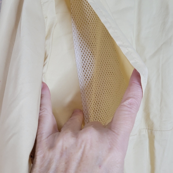 Mens Crewtech Fishing Hiking Vented Long Sleeve button front SPF 40 Size Med - Picture 13 of 15